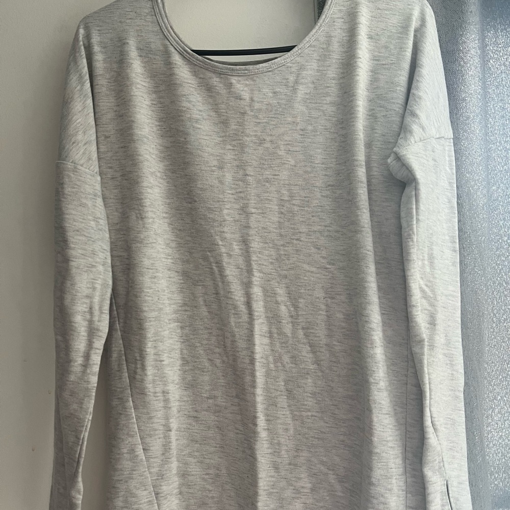Old Navy Light Gray Women's Long Sleeve Tee